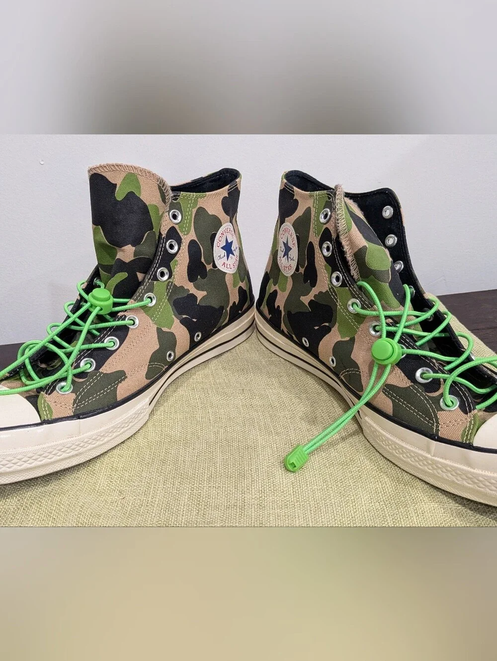 Clean Converse Chuck Taylor All Star Hi Men Size 13 Camo Athletic Shoes Sneakers - Picture 3 of 8